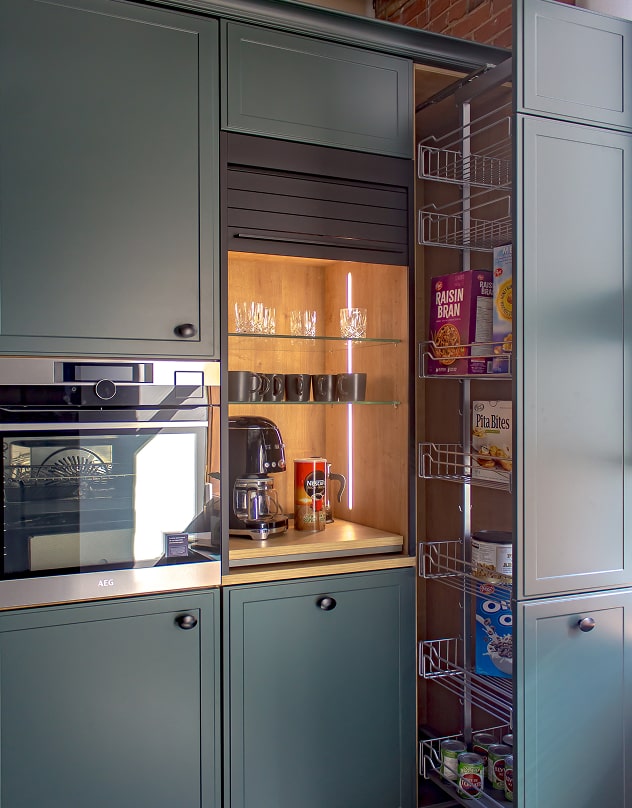 KITCHEN DRAWERS