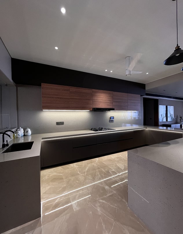 KITCHEN DRAWERS