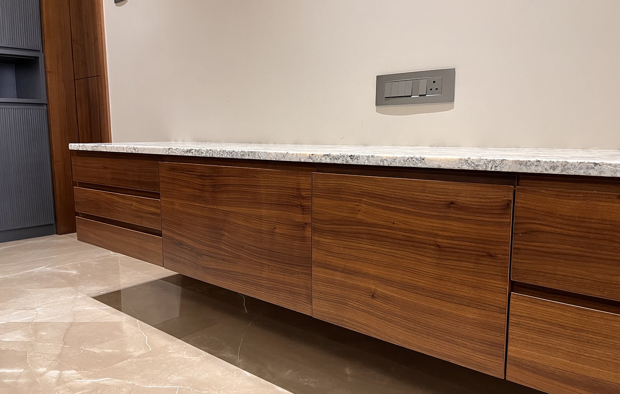 KITCHEN DRAWERS