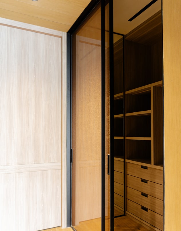 KITCHEN DRAWERS
