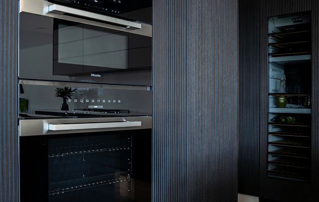 KITCHEN APPLIANCE HOUSING