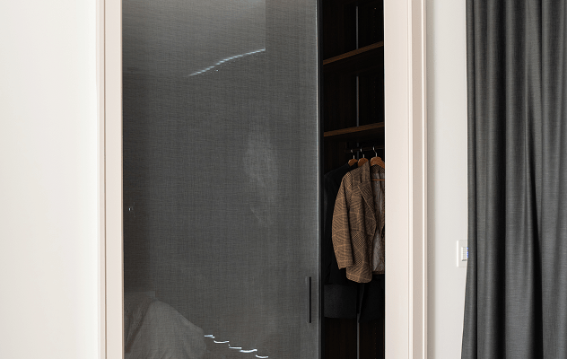 POCKET SLIDING DOOR